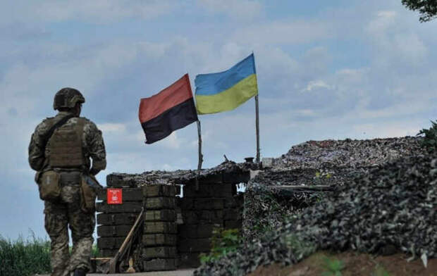 Украина с большей вероятностью выйдет из Минска, чем его выполнит