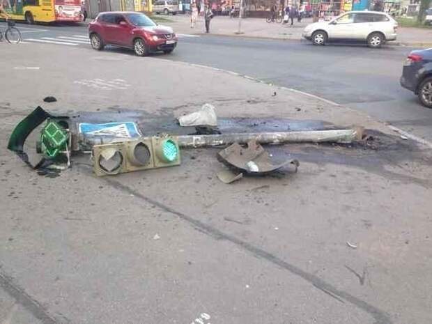 Окружены, но не сломлены