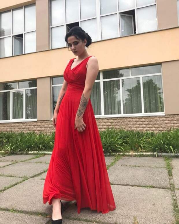 Очаровательные выпускницы 2018 года (25 фото)