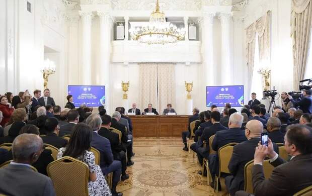 Дмитрий Чернышенко: На Международный фестиваль молодёжи подано более 60 тысяч заявок