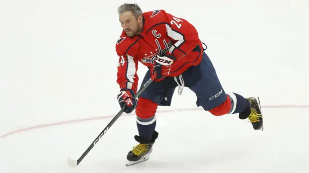 Овечкин почтил память Брайанта перед матчем с «Нэшвиллом»