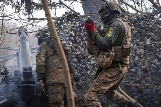 Аналитик Кузмаров заявил о желании США и Украины отправить на фронт детей-солдат