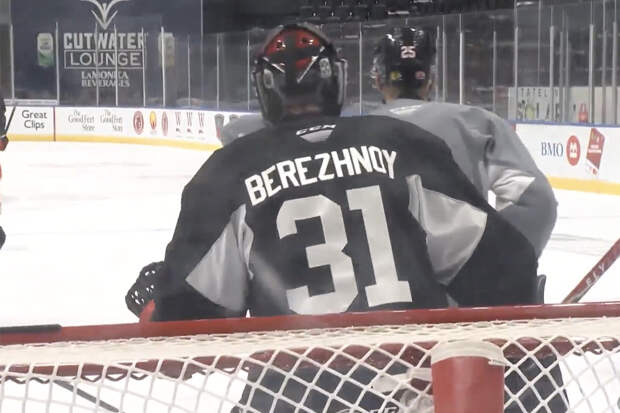 Российский хоккеист фразой «когда темно — из дома не выхожу» описал жизнь в США