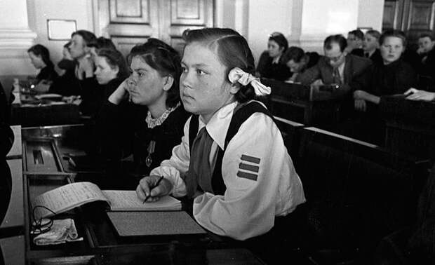 Как выглядели советские женщины 1940-х годов (ФОТО)