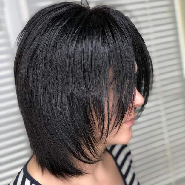 Боковая лесенка на короткие волосы: особенность стрижки и 10 модных идей
