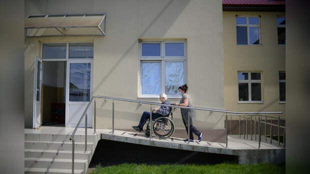 Das Erste: «национальный позор» — Румыния потрясена бесчеловечным обращением в домах престарелых