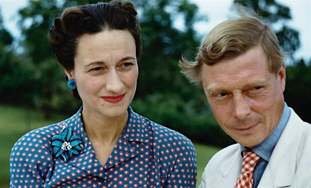 Не Меган Маркл единой: о жизни супруги Эдуарда VIII Уоллис Симпсон, ради которой он отрекся от престола, снимут фильм