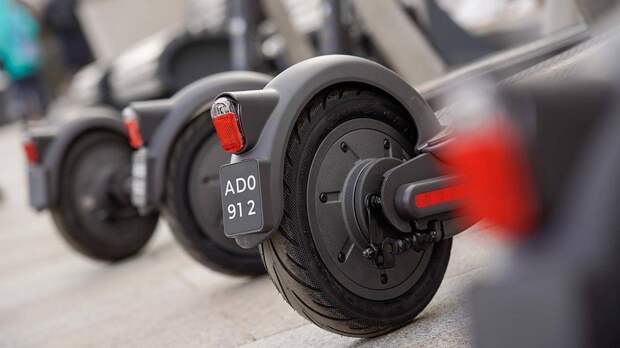 Дептранс Москвы опубликовал итоги прошедшего сезона проката электросамокатов