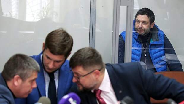 Суд над Вышинским. «Обвинения – бред собачий», утверждает подсудимый