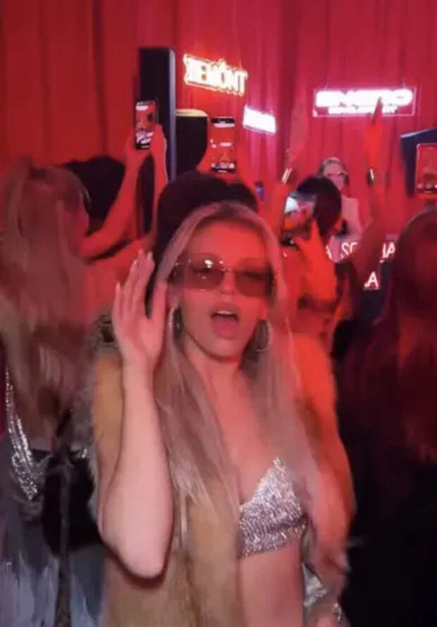 Люся Чеботина