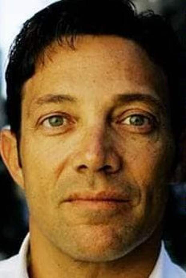 Хоакин мурьета голова. Известные немногословные персонажи. Базаров отцы и дети. Доктор белл прообраз шерлока. Sherlock holmes 1939.