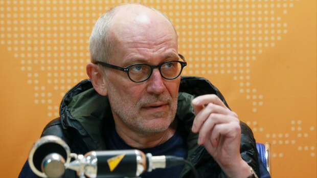 Бывшая жена Александра Гордона высмеяла его женитьбу на 23-летней художнице