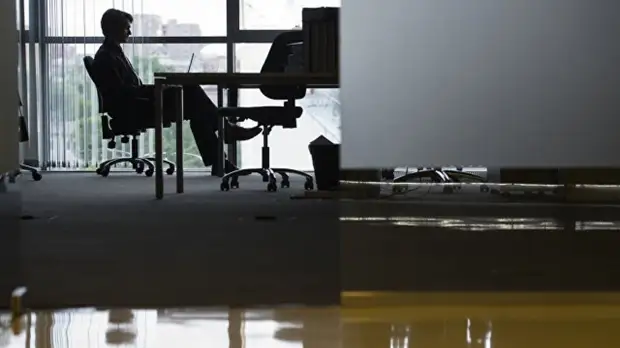 Эксперт рассказал о санитарных нормах работы при высоких температурах