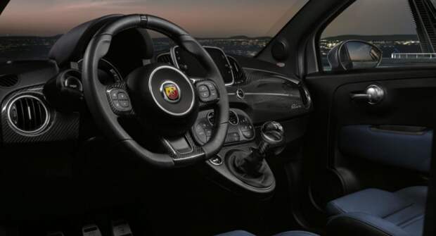 Представлен первый кроссовер Abarth от FIAT