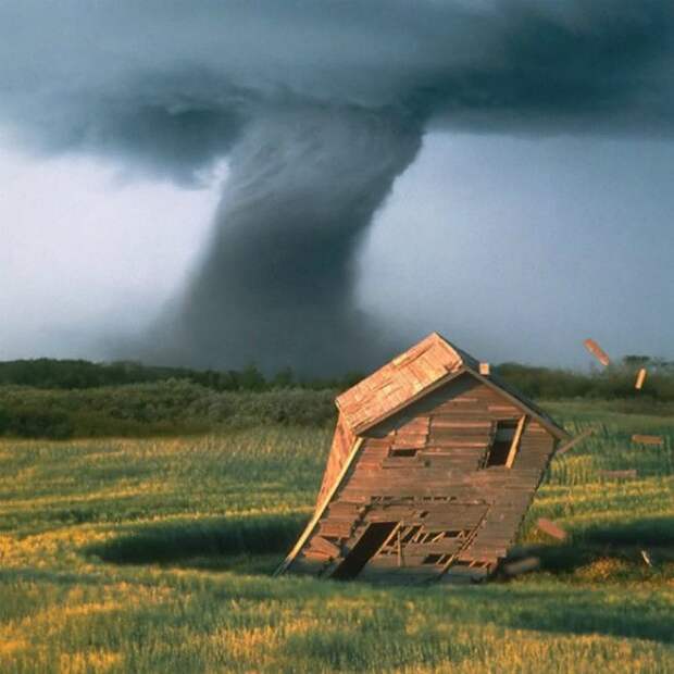 Бушующее торнадо. Бушующее торнадо