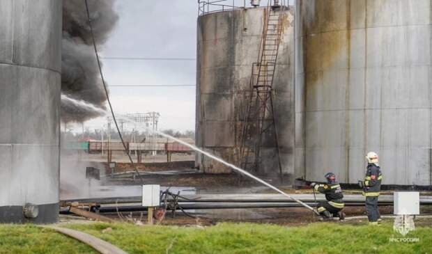 Волгоградские спасатели отработали ликвидацию ЧС на объекте теплоэнергетики