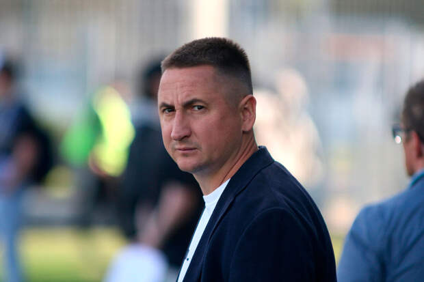 Экс-футболист Быстров: российскому футболу не нужны футбольные люди