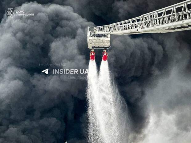 Так сейчас выглядит Львовская область после утреннего прилета — жителей