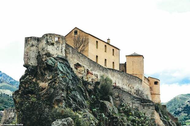Горная крепость Корте, Корсика, Франция в горах, высоко, достопримечательности, на высоте, путешественникам на заметку, путешественнику на заметку, самые высокие, туристу на заметку
