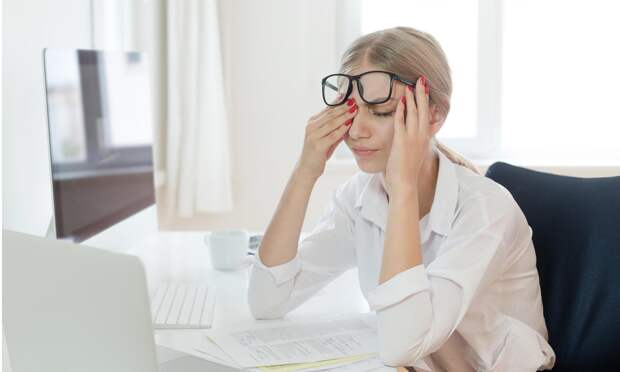 Встать с кровати — уже подвиг: что такое гепатогенная слабость и чем она опасна