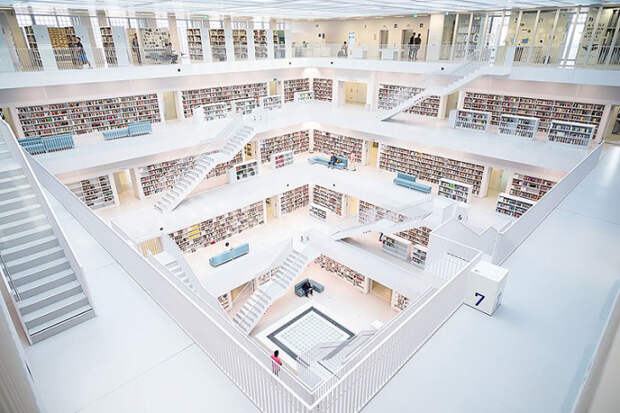 Городская библиотека. Штутгарт, Германия.