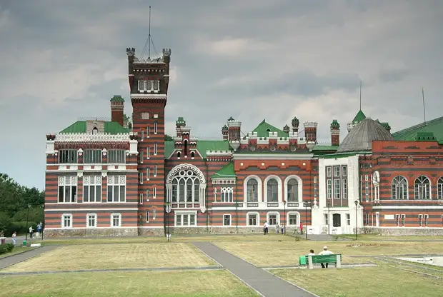 Куда отвезти принцессу? Дворцы и замки средней полосы России. Часть 2 