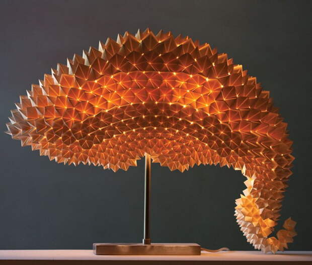 origami-inspired-design-lightings2-dragontail-by-luisa-robinson4.jpg