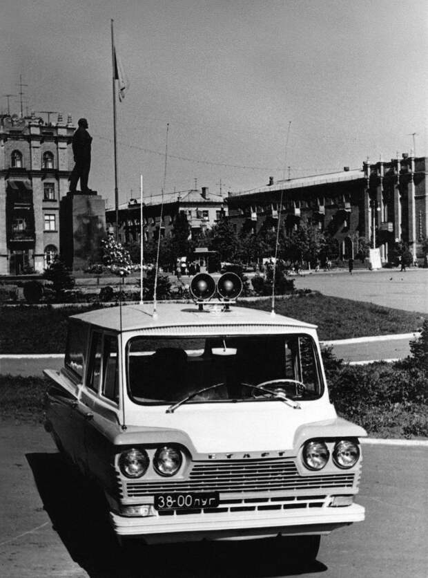 Почему не сложилась судьба самого красивого советского микроавтобуса СССР, авто, автозавод, история, кавказская пленница, ласз, микроавтобус, старт