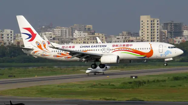 Китай признал гибель всех людей на борту упавшего Boeing