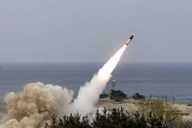 Госдепартамент США подтвердил тайные поставки Киеву ракет ATACMS