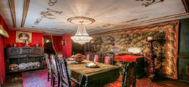 Женщина, делавшая ремонт в своем доме сорок лет, решила похвастаться роскошным интерьером