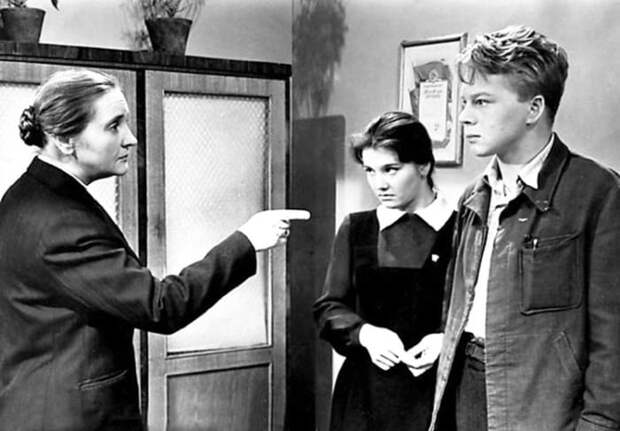Кадр из фильма *А если это любовь?*, 1961 | Фото: kino-teatr.ru Кадр из фильма *А если это любовь?*, 1961 | Фото: kino-teatr.ru