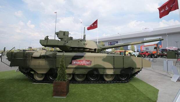 «Прорыв в современном танкостроении»: как Россия готовится продвигать танк Т-14 «Армата» на мировом рынке