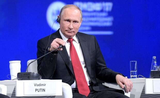 Западным СМИ не понравился решительный и грамотный стиль Путина
