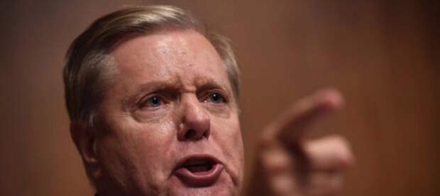 Грэм предлагает Трампу вывести базы США из стран, которые отказались воевать против Ирана