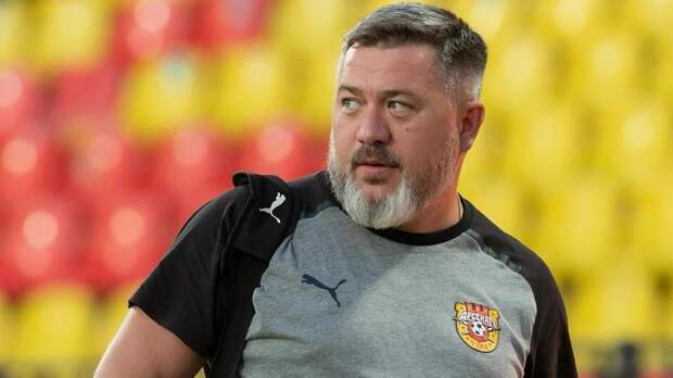 Врач тульского «Арсенала» спас жизнь двум пассажирам рейса Москва — Хабаровск