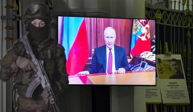 Путин запугал запад