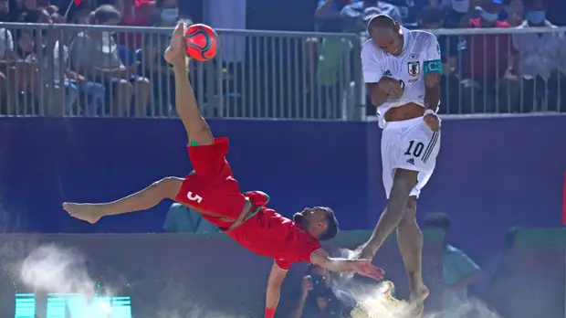 Россия досрочно вышла в 1/2 финала Межконтинентального кубка по пляжному футболу