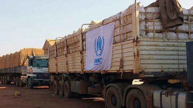 Украина не пропускает на свою территорию машины гуманитарной помощи ООН из ЛНР