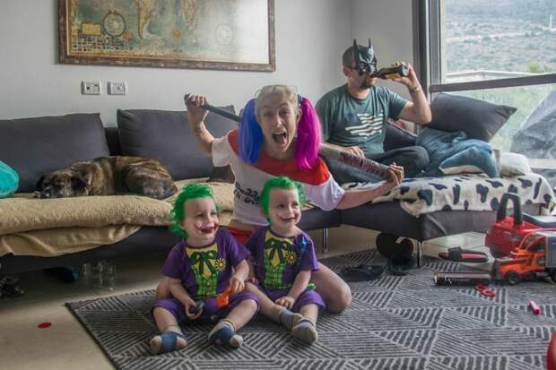 Родители с фотоаппаратом не дадут своим деткам заскучать Родители с фотоаппаратом не дадут своим деткам заскучать