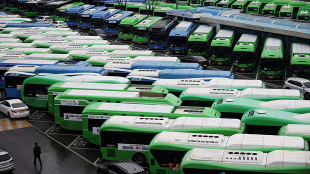 В Сеуле прошла самая массовая забастовка водителей автобусов