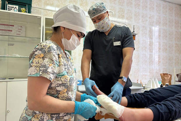 Школьник из Балашихи отморозил ноги, потеряв обувь во время прогулки по лесу