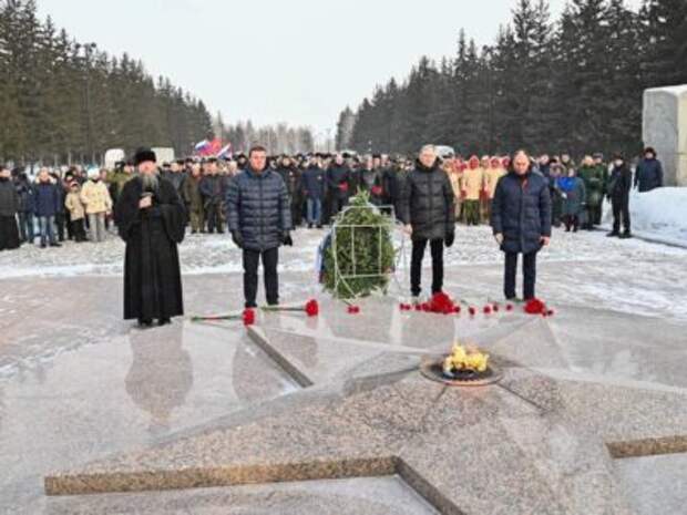 Омский бизнес-омбудсмен принял участие в торжественных мероприятиях, посвященных Дню защитника Отечества