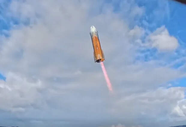 После успешных испытаний Маск объяснил окрас Starship в ржавый и белый цвета