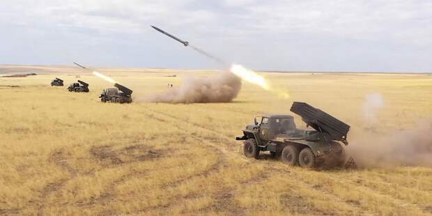 Россия перебросит к границе с Украиной ракетные роботы