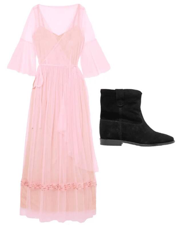 Розовое платье и черные ботинки