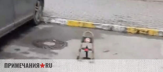 Парковочный хаос начался в Симферополе: жильцы многоквартирных домов самовольно захватывают паркоместа