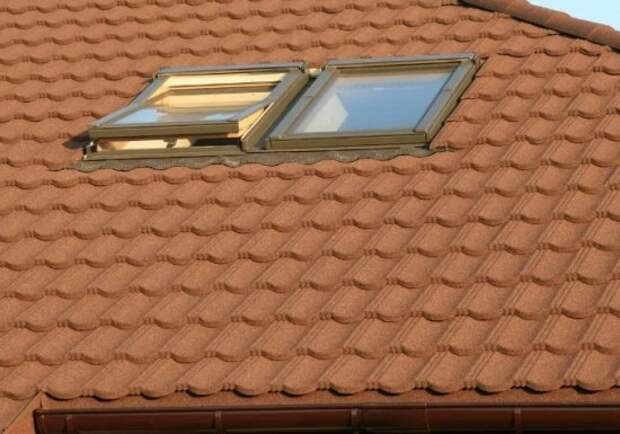 Металлочерепица: преимущества и недостатки материала