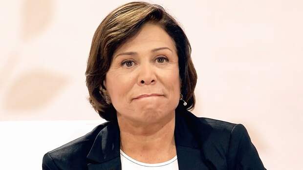 Роднина — о 1000-м голе Овечкина: «Вопрос награждения Александра в России будет решаться»