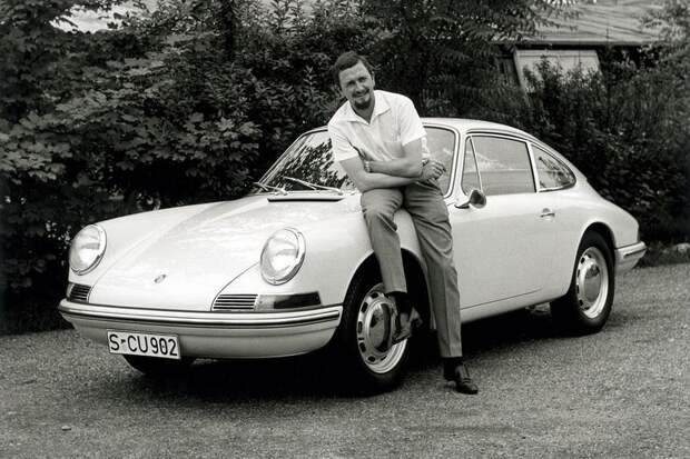 Создатель Porsche 911 скончался в возрасте 76 лет (11 фото) Создатель Porsche 911 скончался в возрасте 76 лет (11 фото)
